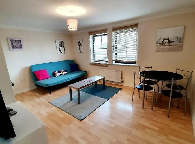 Chelmsford Town Centre Apartments With Car Parking